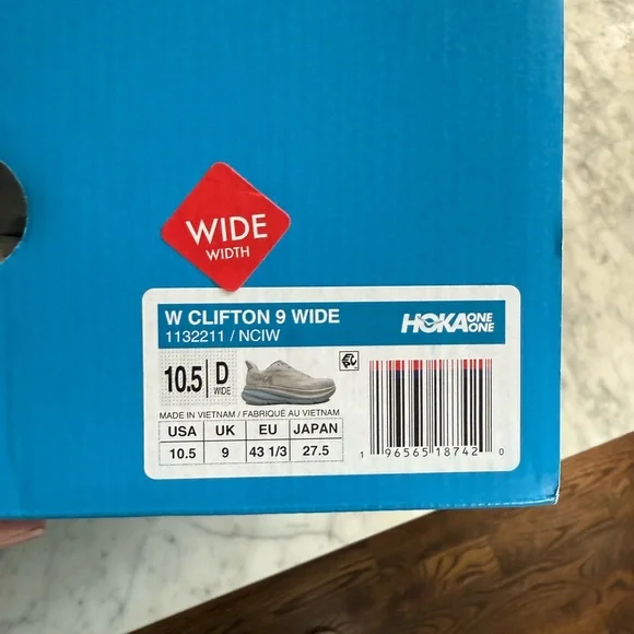 Hoka Clifton 9 women’s 10.5 wide. Gray and blue. Worn one time. Original box. - Picture 7 of 7